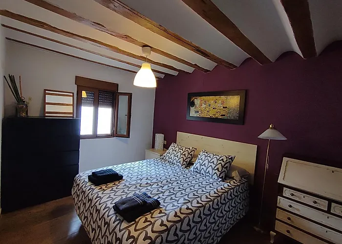 Casa Valentina Y La Buhardilla